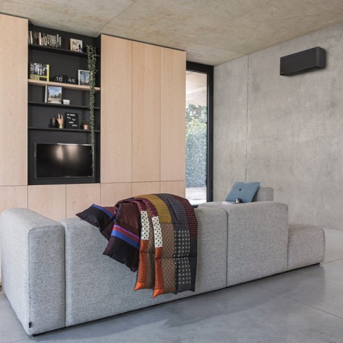 Unitate interna aer conditionat tip split de perete Daikin Stylish Bluevolution FTXA50BB 18000 BTU Black